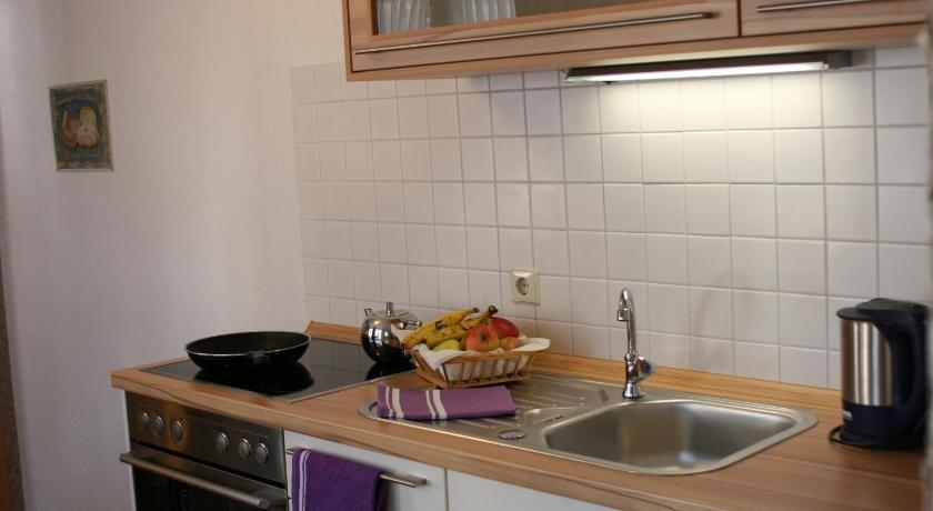 Gaestehaus Aladin Κόχεμ Δωμάτιο φωτογραφία